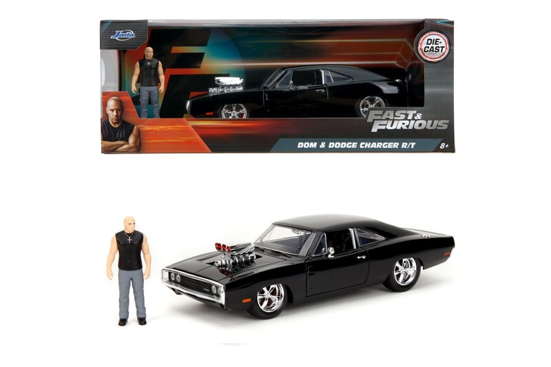 JADA - Halálos iramban 1970-es Dodge Charger autó 1:24 + Dominic Toretto figura